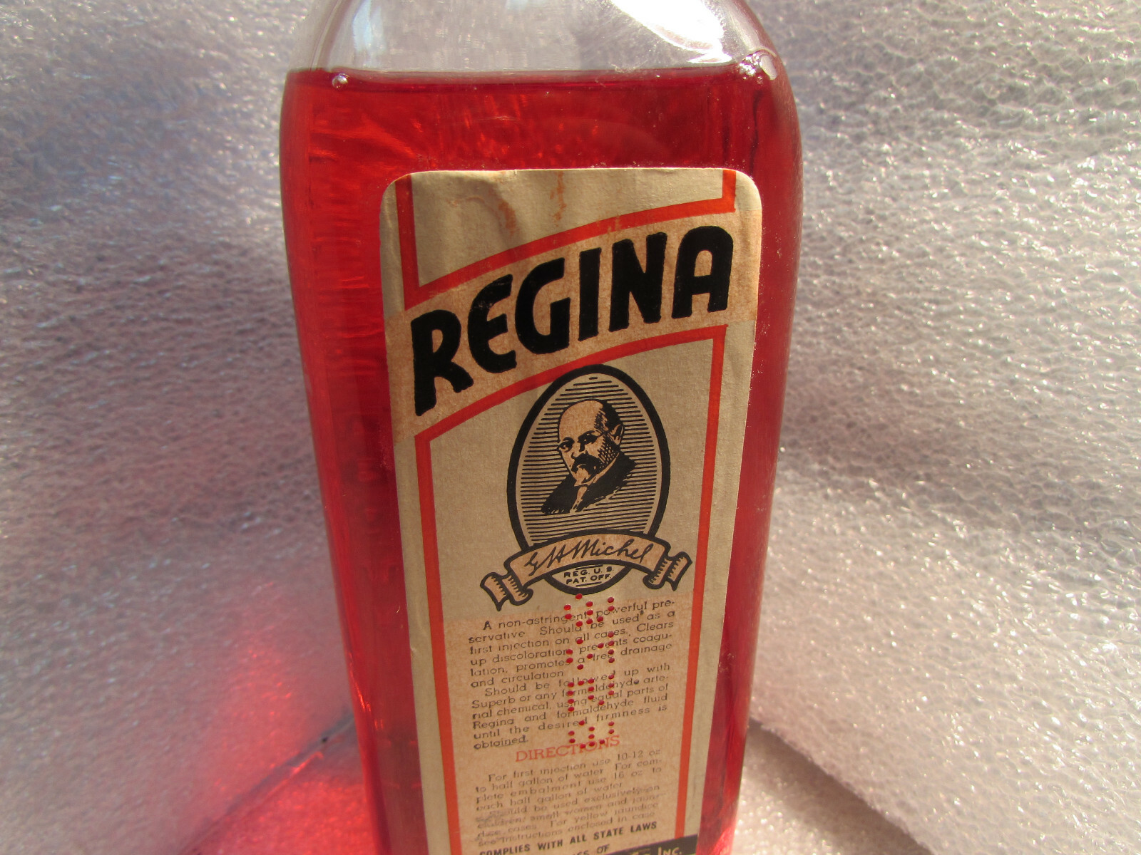 DR. G.H. Michel Regina fluid arterial embalming / embalming fluid bottle (St6003