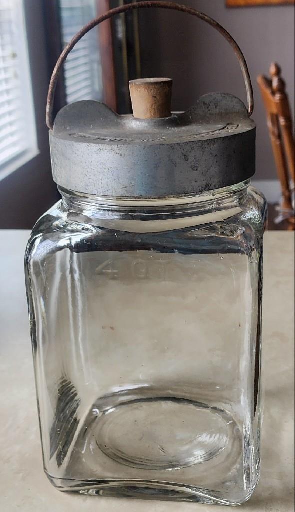 ANTIQUE DODGE CHEMICAL CO. BOSTON MA. 4 QT EMBALMING FLUID MORTICIAN GLASS JAR