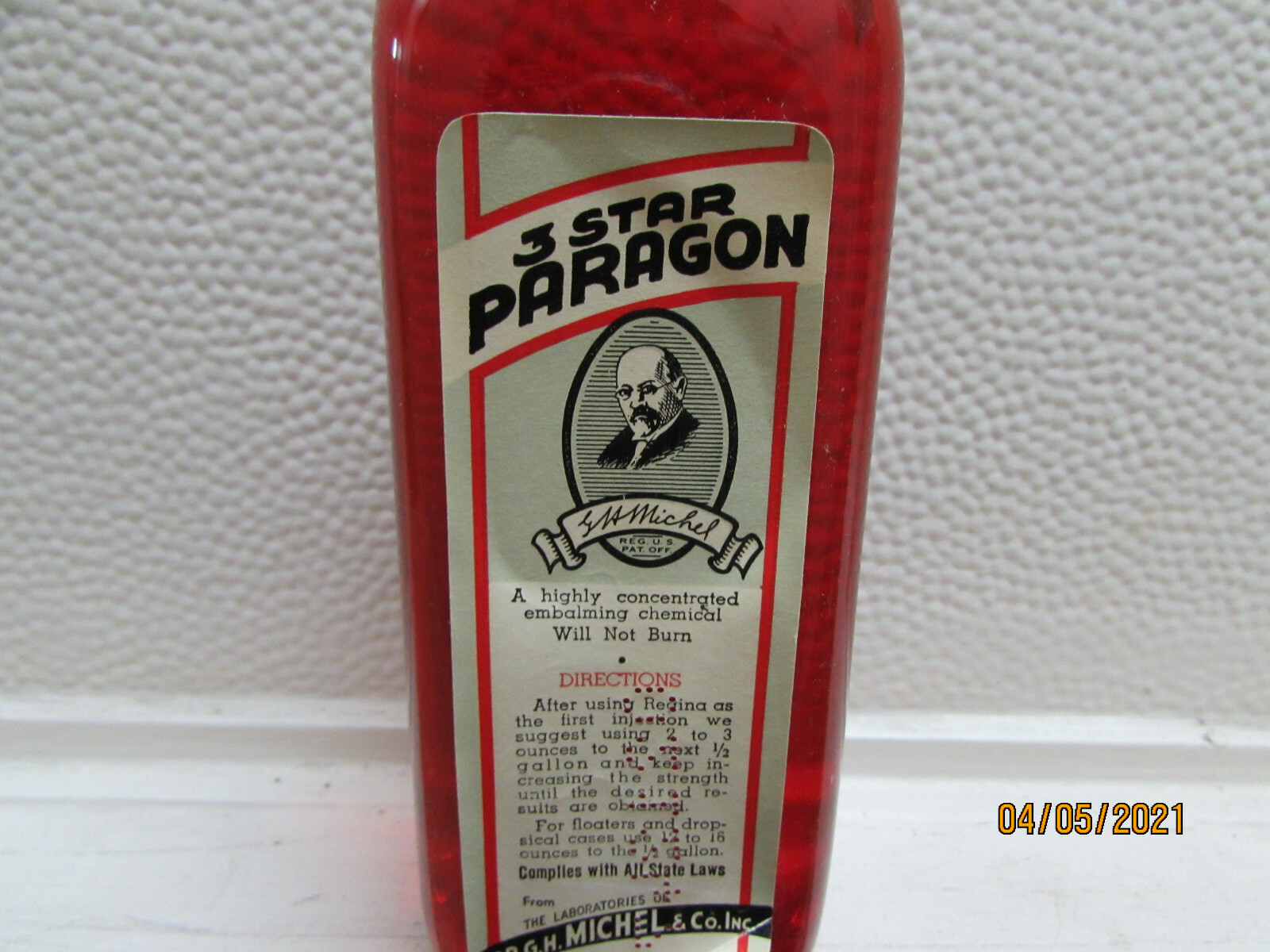 DR. G.H. Michel 3 star paragon fluid arterial embalming fluid bottle (St6003)