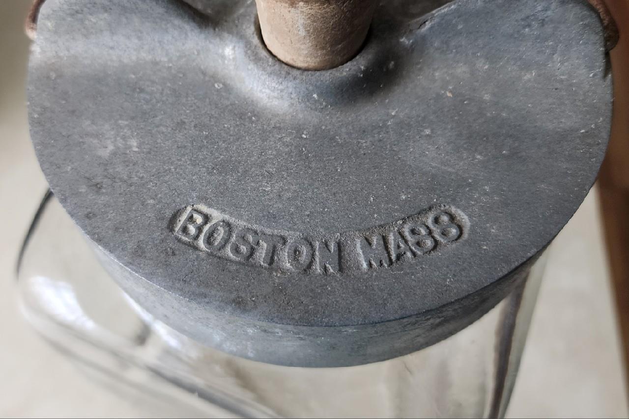 ANTIQUE DODGE CHEMICAL CO. BOSTON MA. 4 QT EMBALMING FLUID MORTICIAN GLASS JAR