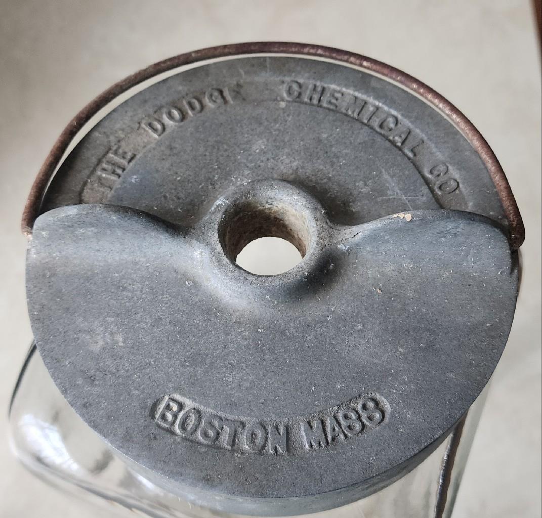 ANTIQUE DODGE CHEMICAL CO. BOSTON MA. 4 QT EMBALMING FLUID MORTICIAN GLASS JAR